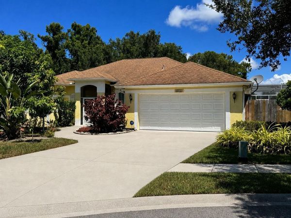 5631 BENT OAK DRIVE , SARASOTA, FL 34232