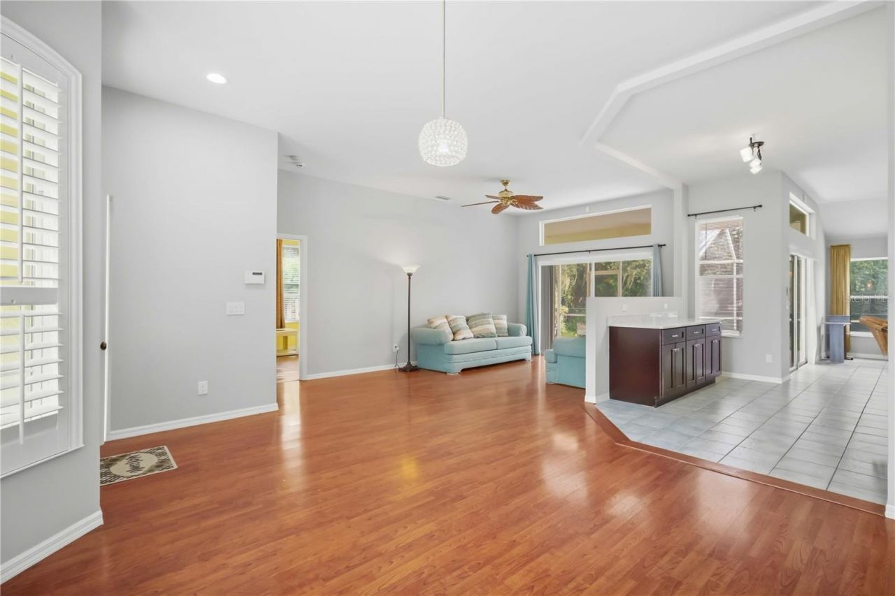 5631 Bent Oak Drive, Sarasota, FL 34232 Photo