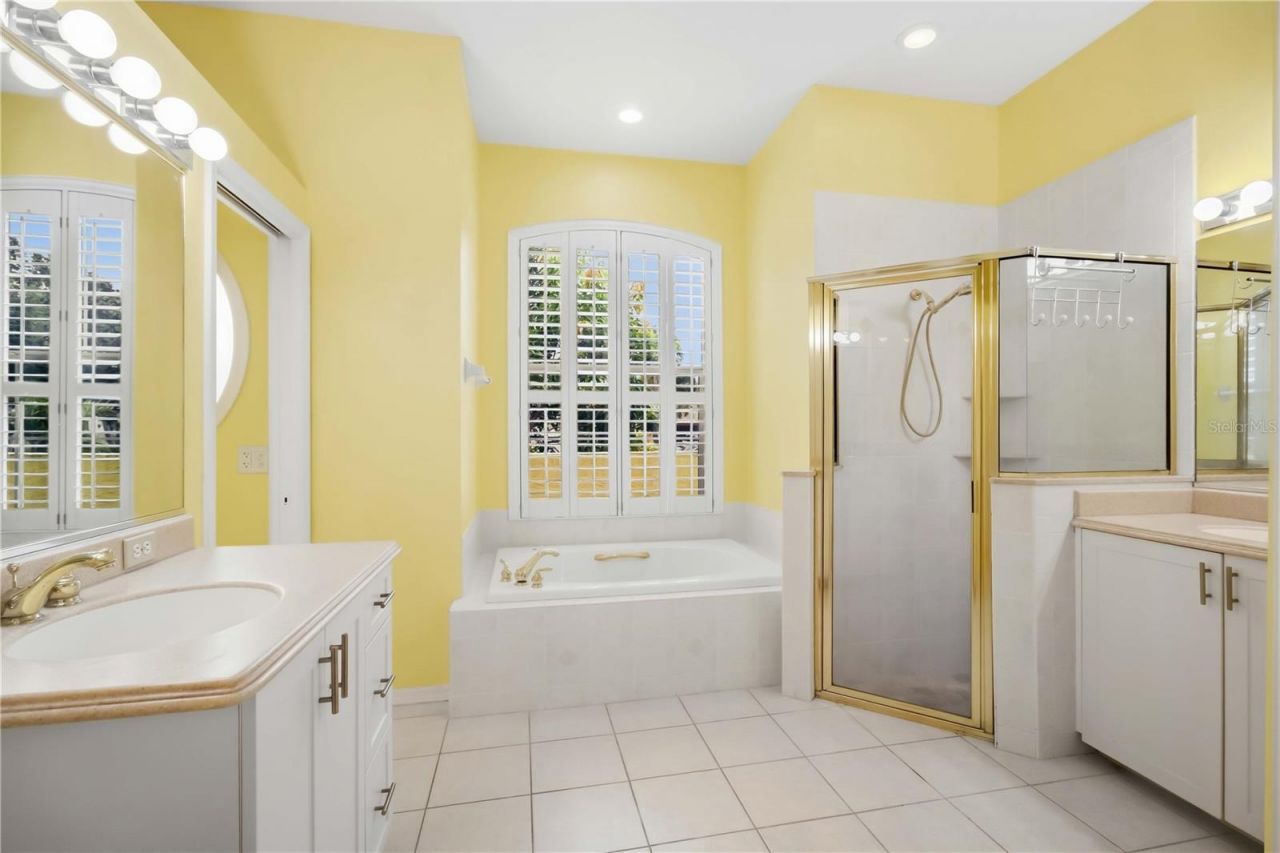 5631 Bent Oak Drive, Sarasota, FL 34232 Photo