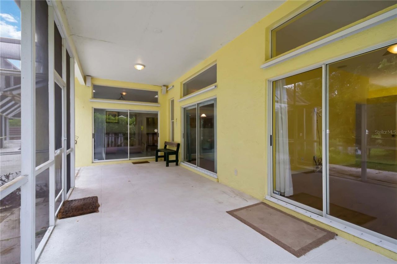 5631 Bent Oak Drive, Sarasota, FL 34232 Photo