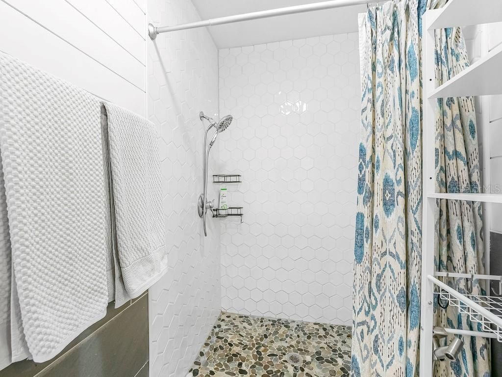 1831 Bayshore Drive, Terra Ceia, FL 34250 Photo