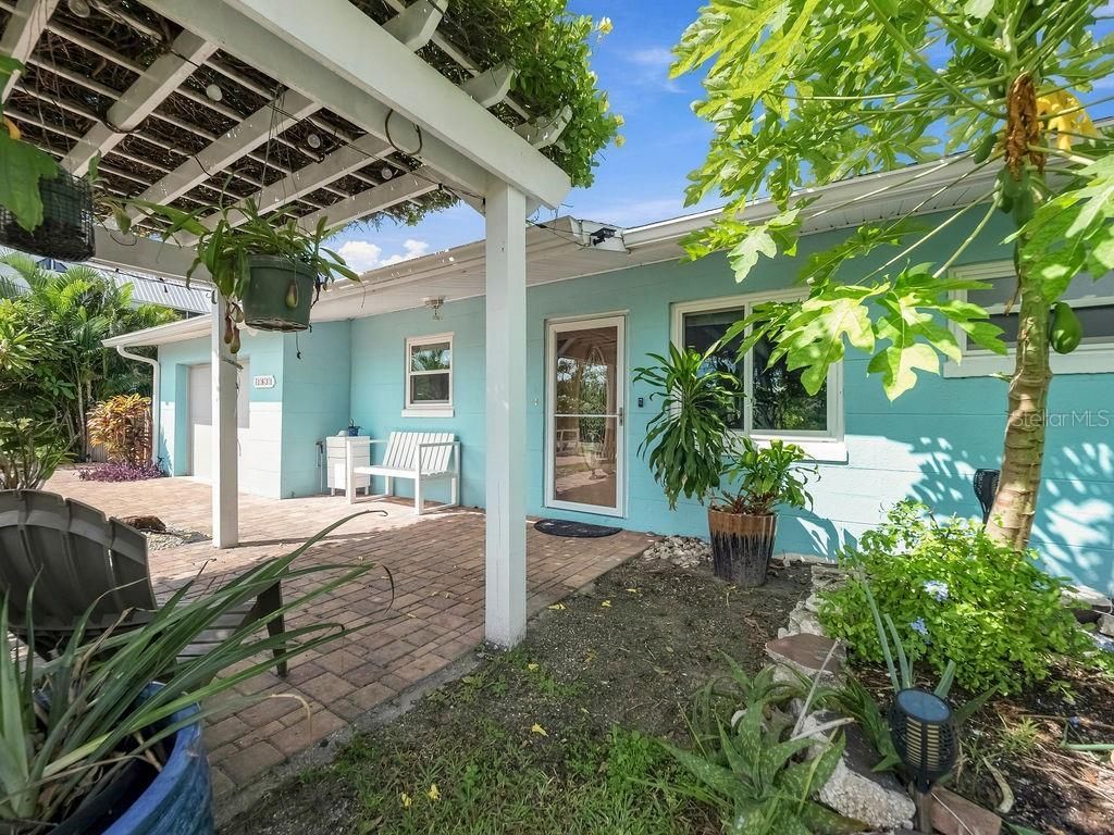 1831 Bayshore Drive, Terra Ceia, FL 34250 Photo
