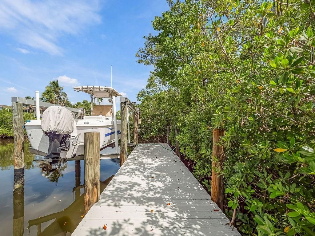 1831 Bayshore Drive, Terra Ceia, FL 34250 Photo