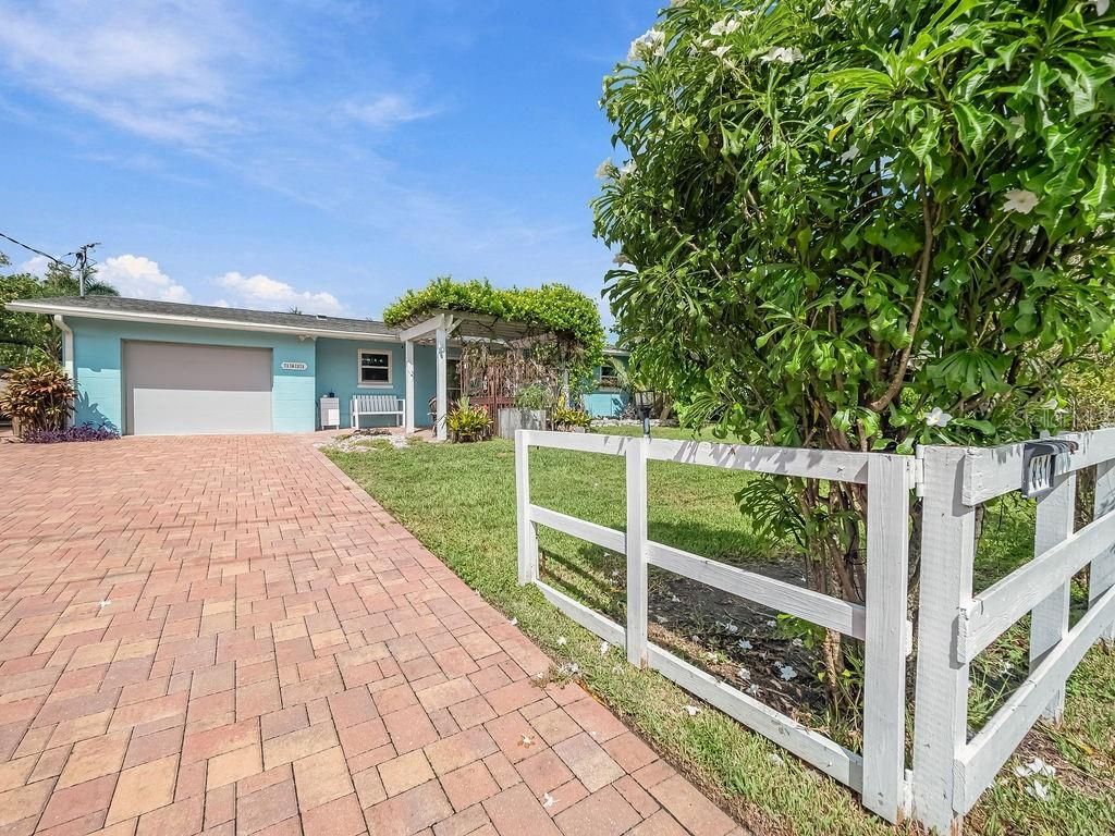 1831 Bayshore Drive, Terra Ceia, FL 34250 Photo