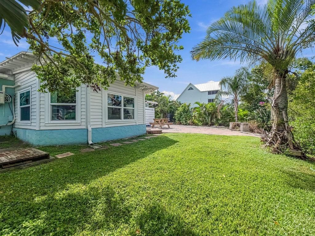 1831 Bayshore Drive, Terra Ceia, FL 34250 Photo