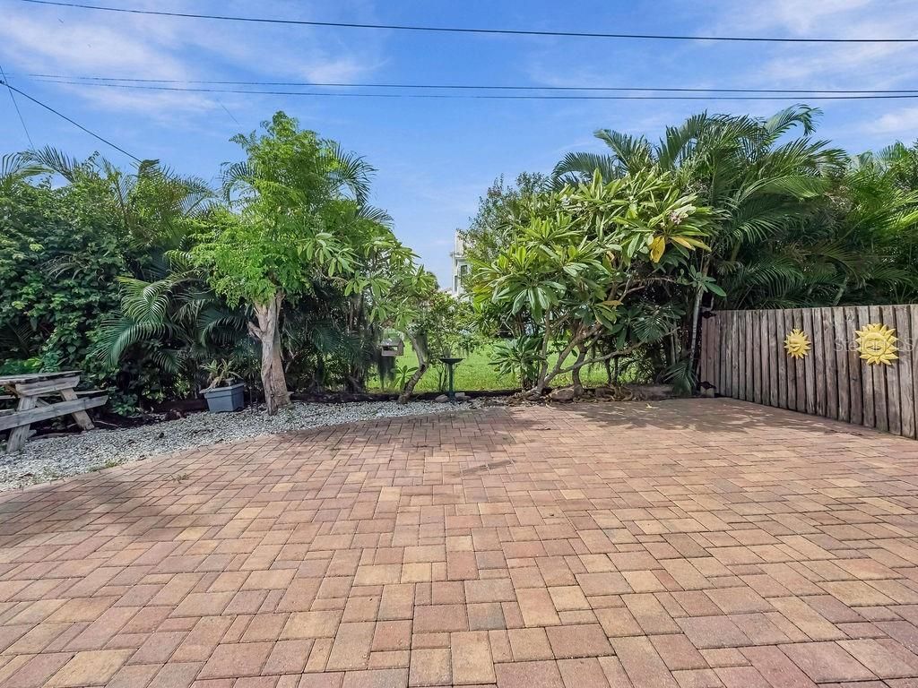 1831 Bayshore Drive, Terra Ceia, FL 34250 Photo