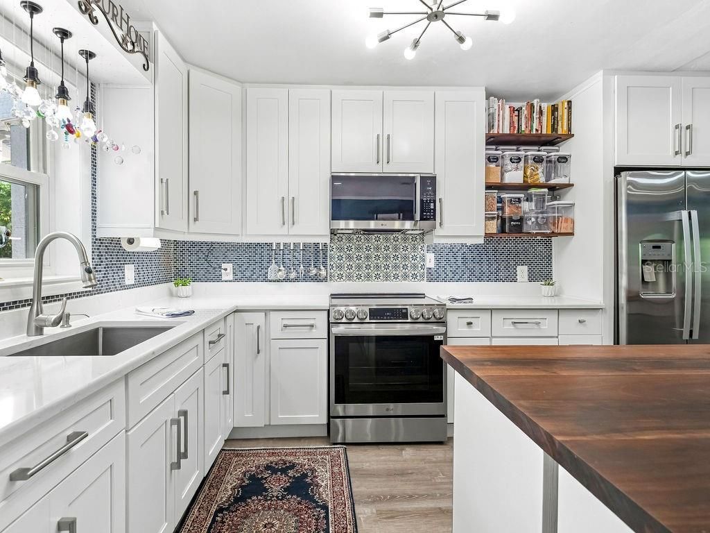 1831 Bayshore Drive, Terra Ceia, FL 34250 Photo