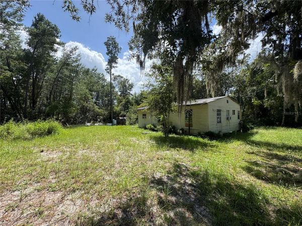 FLORAHOME, FL 32140