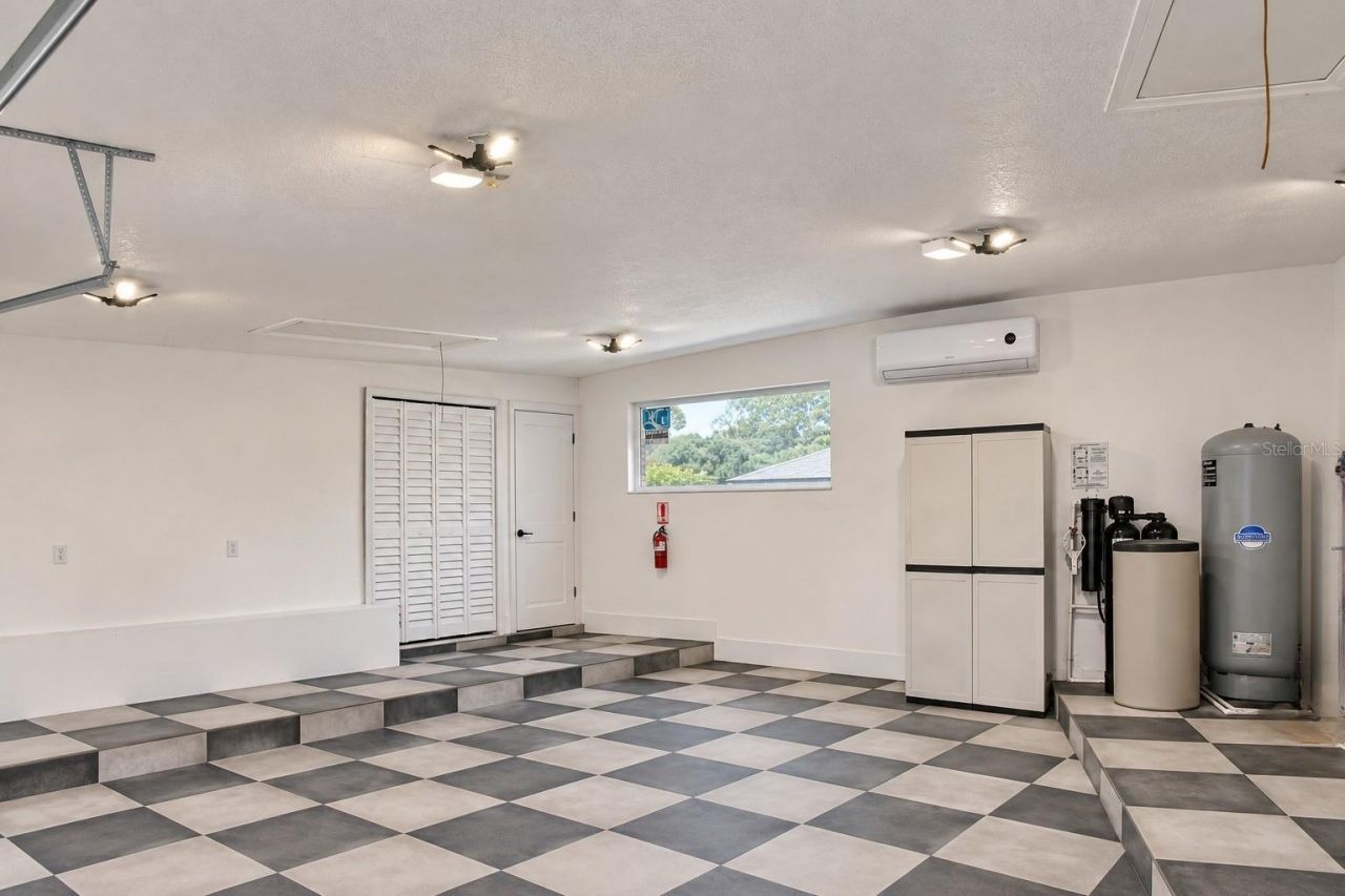 9865 SW 74th Avenue, Ocala, FL 34476 Photo