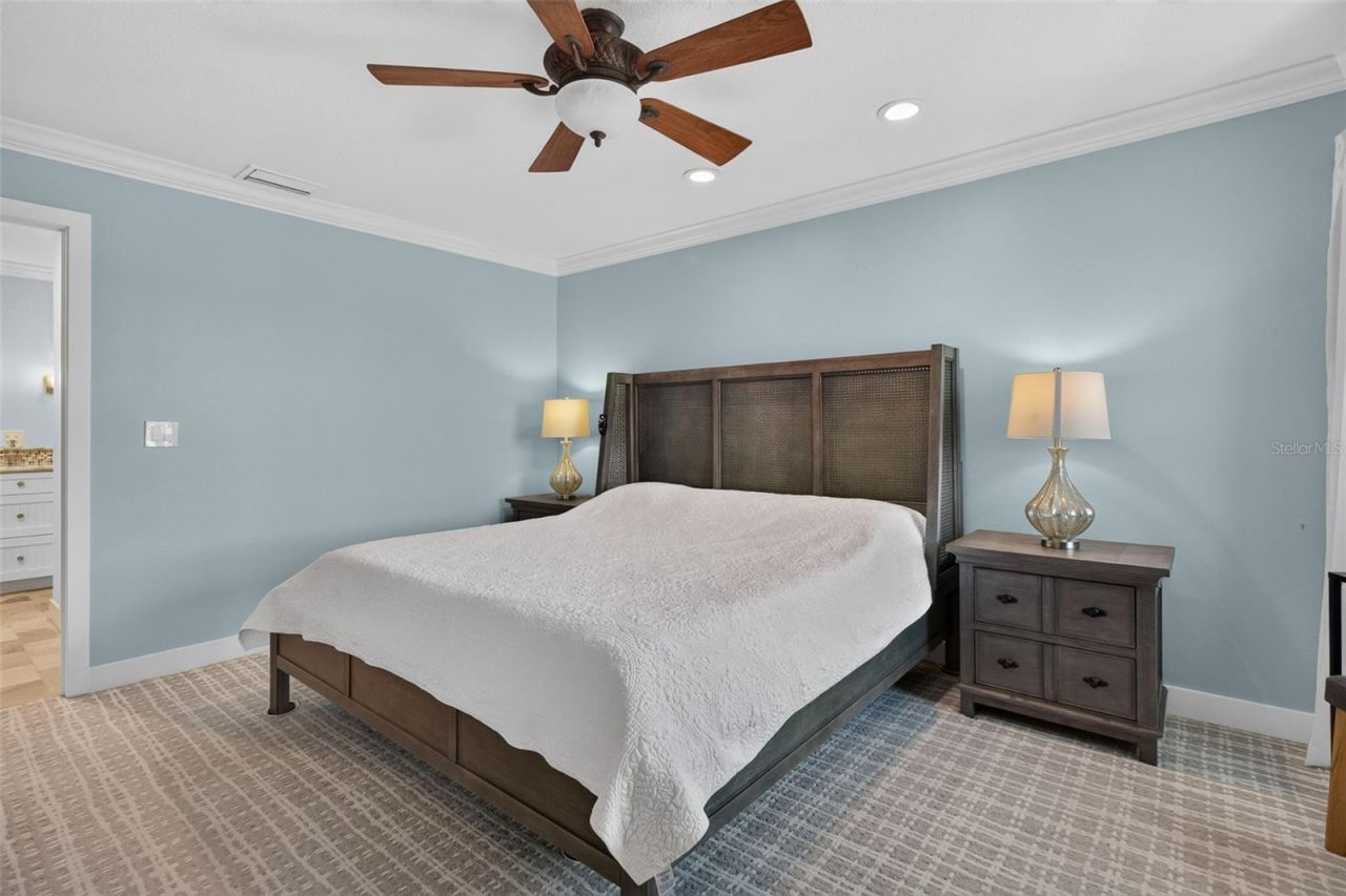 326 Windrush Boulevard, Unit 202, Indian Rocks Beach, FL 33785 Photo