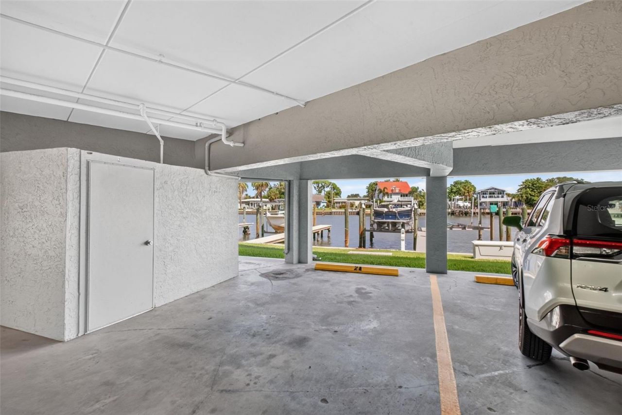 326 Windrush Boulevard, Unit 202, Indian Rocks Beach, FL 33785 Photo