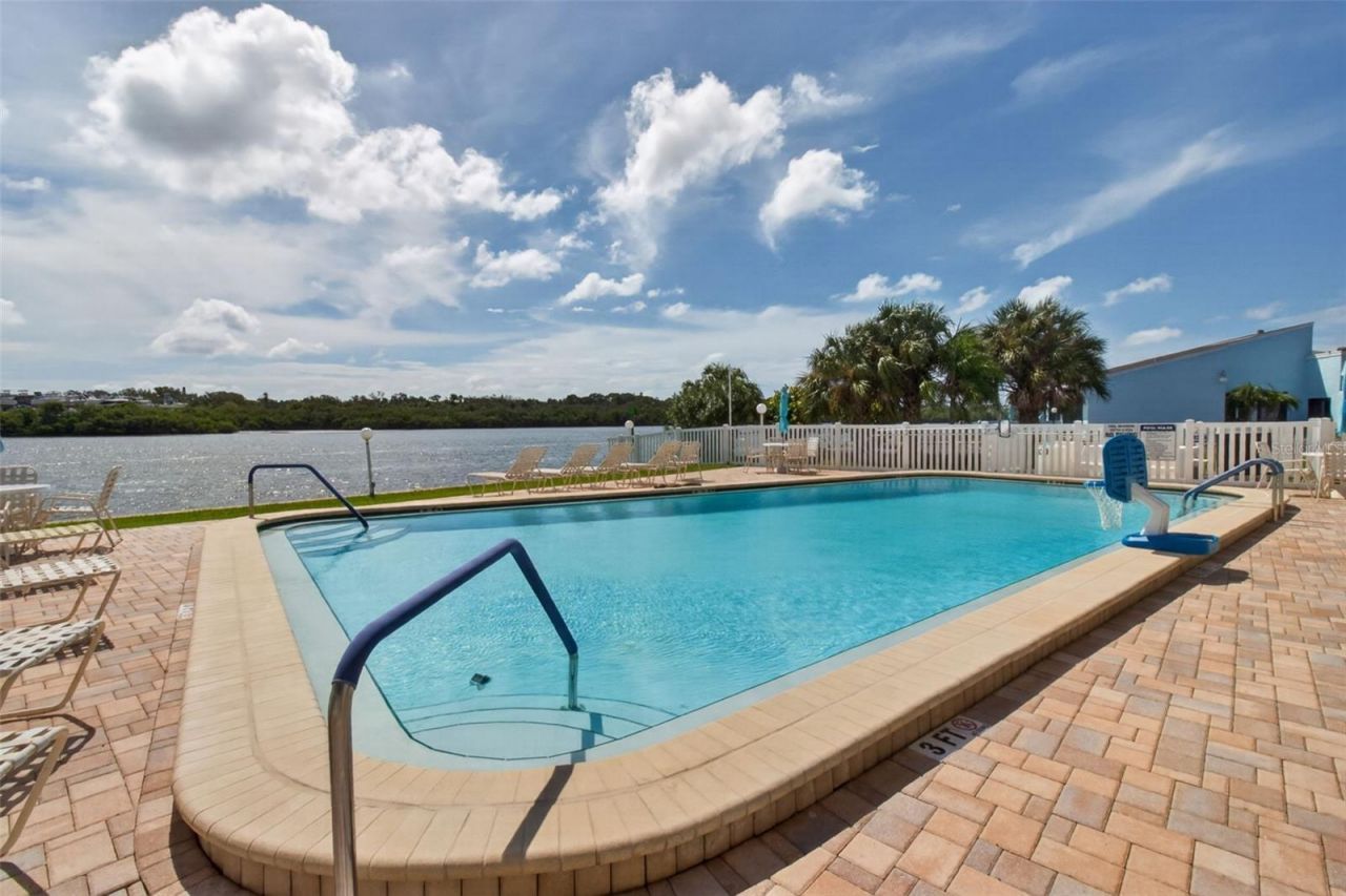 326 Windrush Boulevard, Unit 202, Indian Rocks Beach, FL 33785 Photo