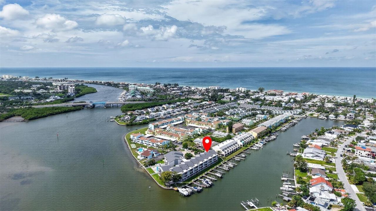 326 Windrush Boulevard, Unit 202, Indian Rocks Beach, FL 33785 Photo