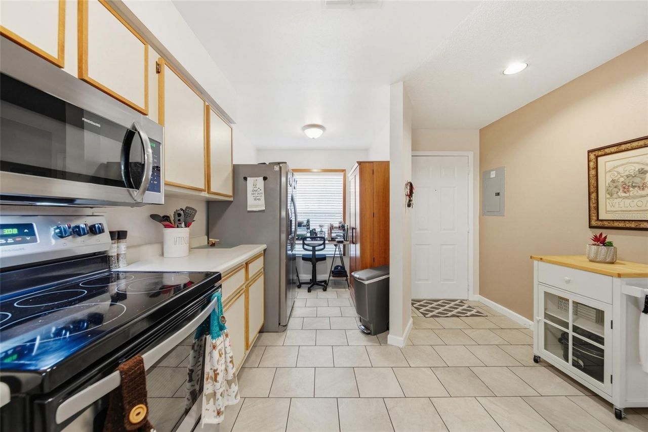 11715 Spring Tree Lane , Port Richey, FL 34668 Photo