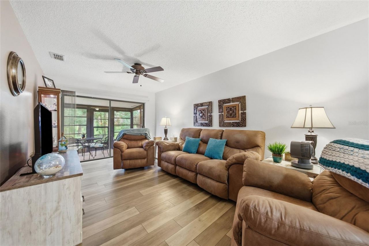 11715 Spring Tree Lane , Port Richey, FL 34668 Photo