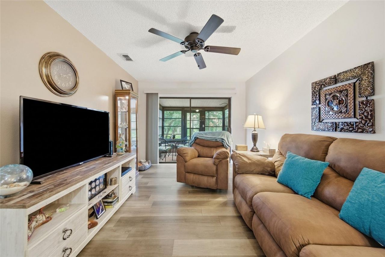 11715 Spring Tree Lane , Port Richey, FL 34668 Photo