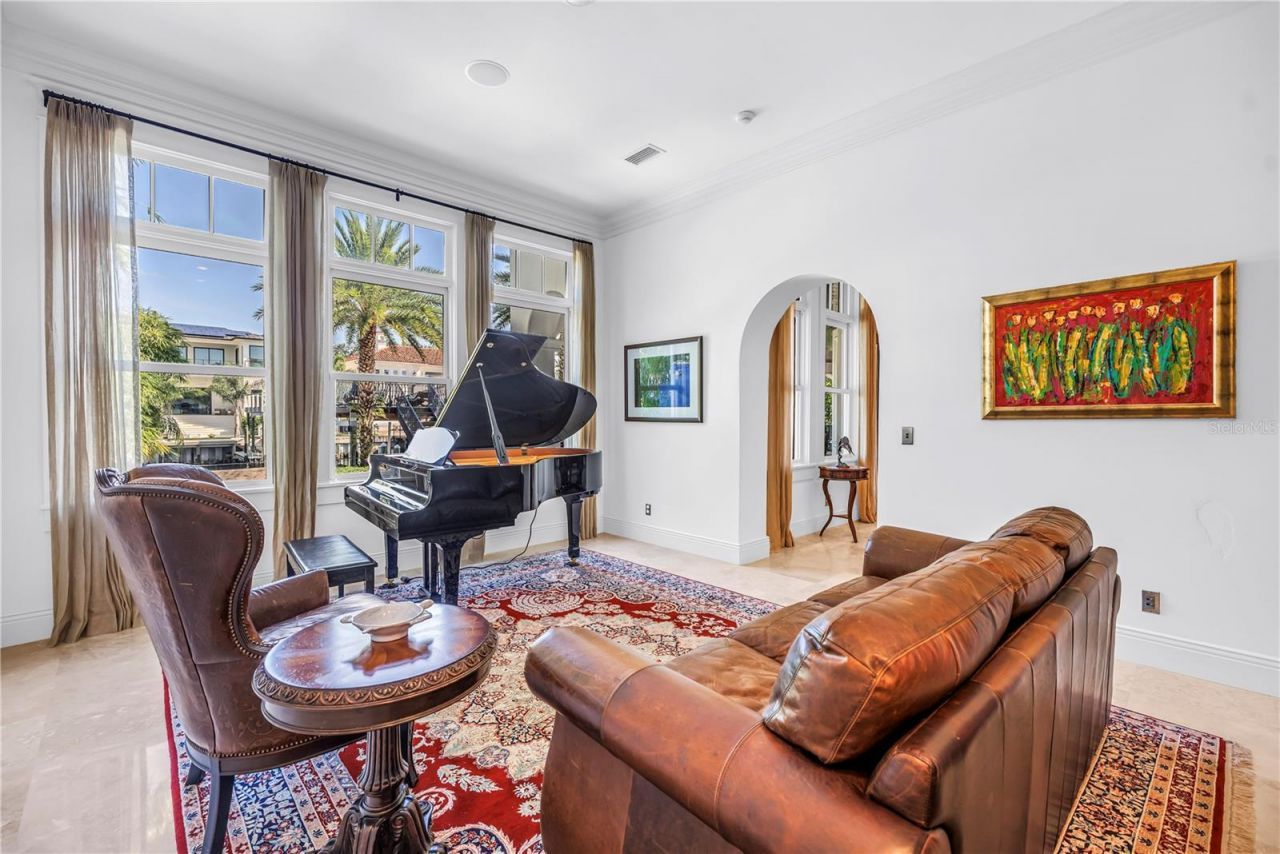 5013 W San Miguel Street, Tampa, FL 33629 Photo