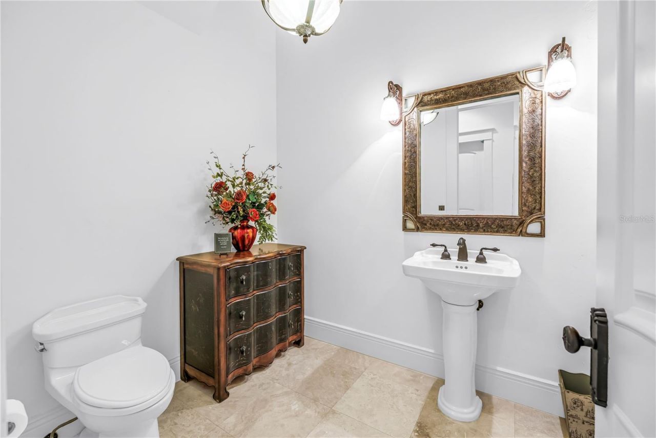 5013 W San Miguel Street, Tampa, FL 33629 Photo