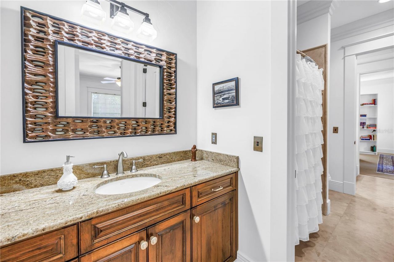 5013 W San Miguel Street, Tampa, FL 33629 Photo