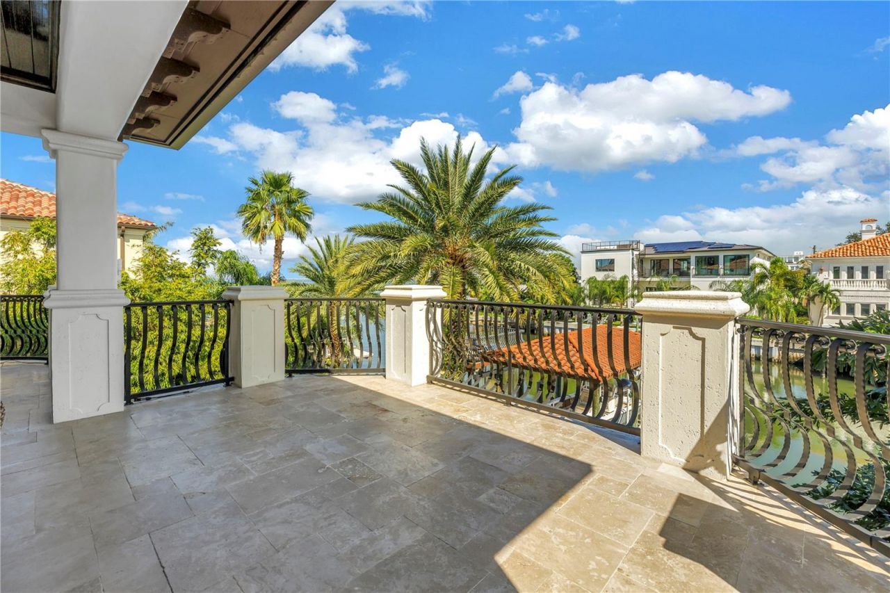 5013 W San Miguel Street, Tampa, FL 33629 Photo