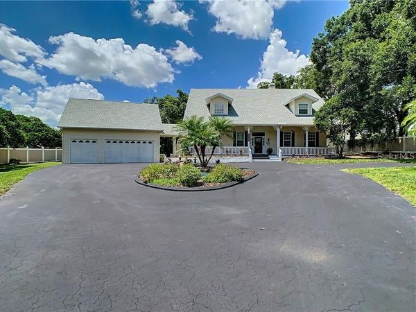 1024 SONYA LANE , BRANDON, FL 33511