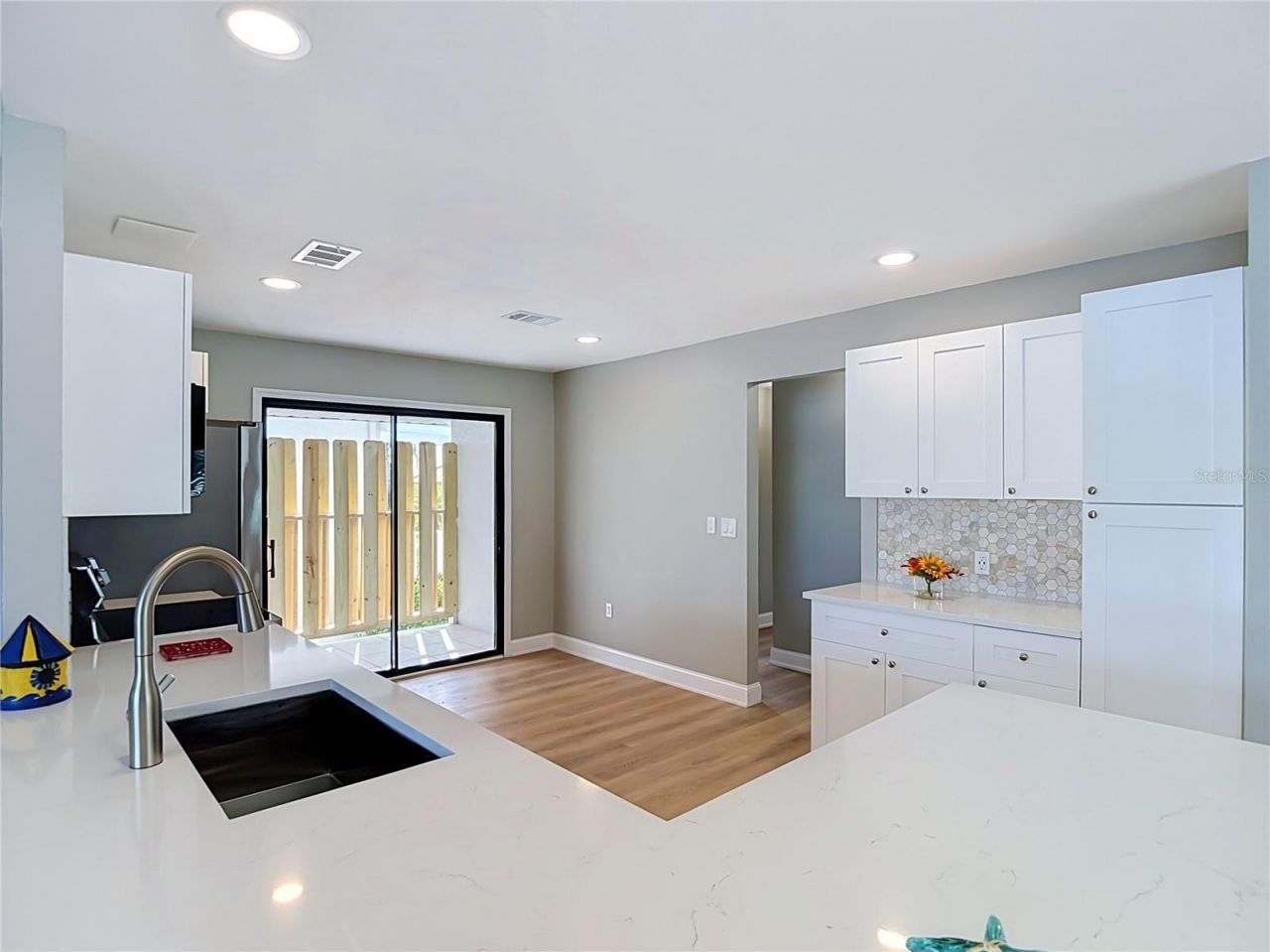 5925 Seaside Drive , New Port Richey, FL 34652 Photo