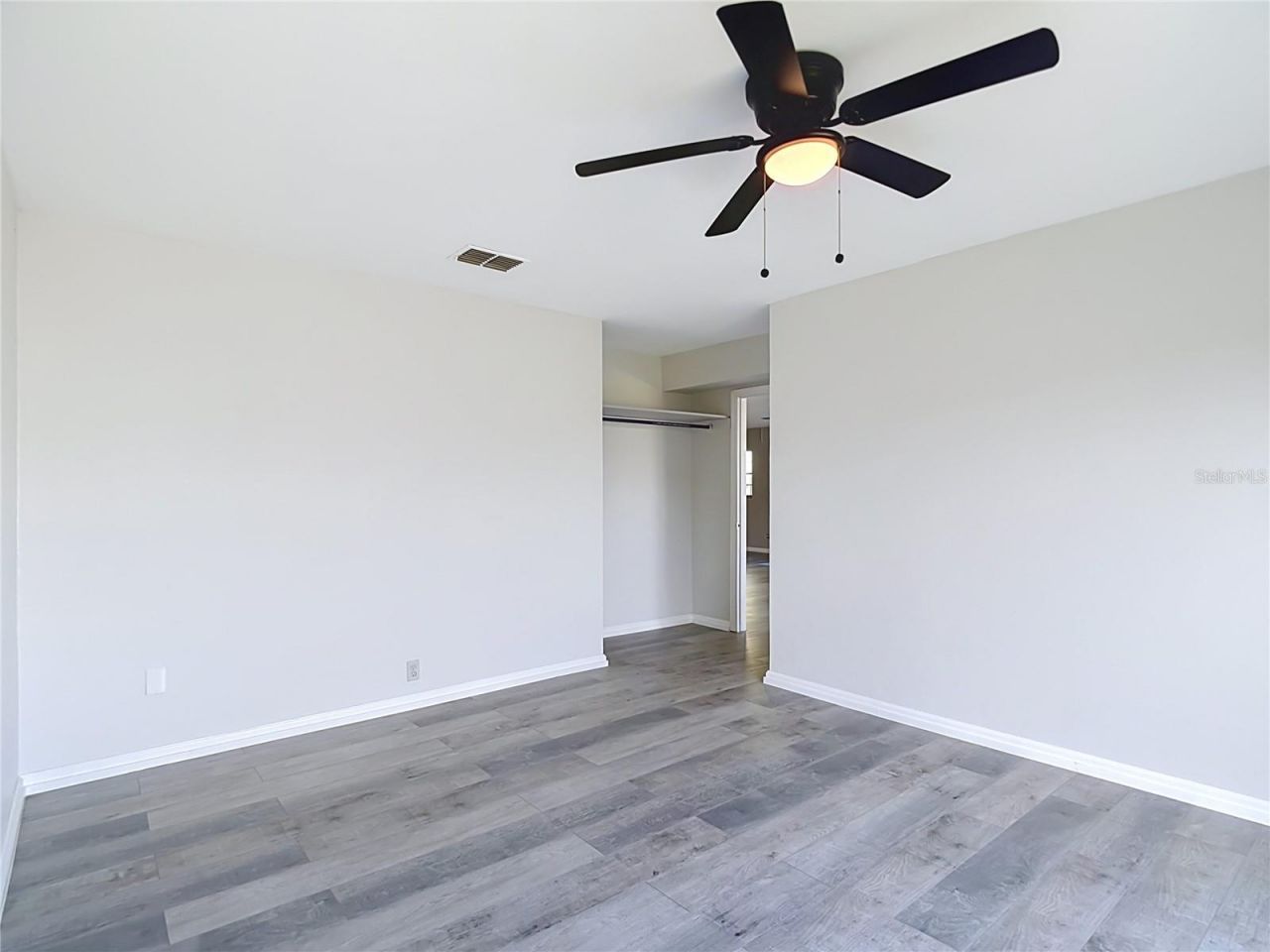 5925 Seaside Drive , New Port Richey, FL 34652 Photo
