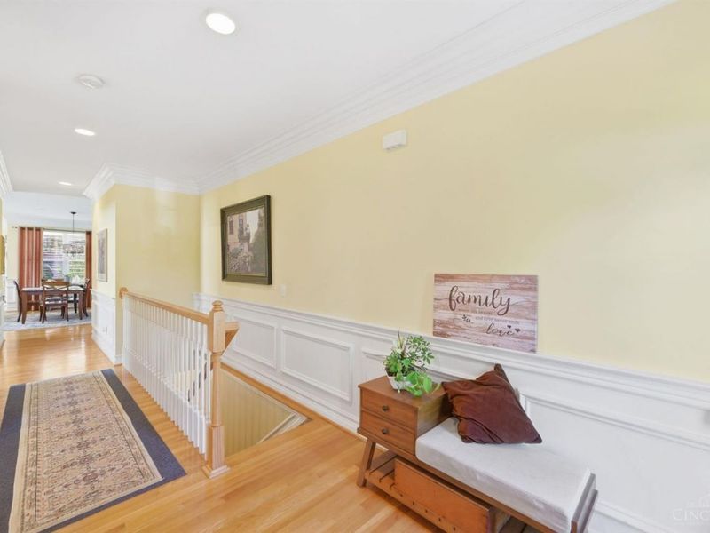 6955 Hunters Close, Maineville, OH 45039 Photo 5