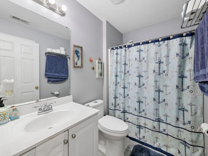 8200 Vadith Court, West Chester, OH 45069 Photo 20