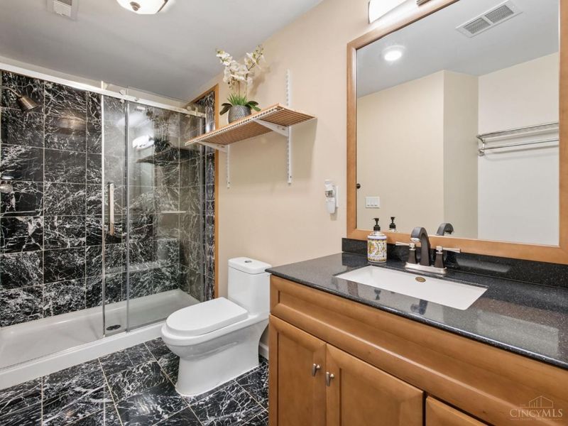 8200 Vadith Court, West Chester, OH 45069 Photo 26