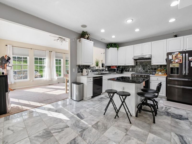 8200 Vadith Court, West Chester, OH 45069 Photo 8