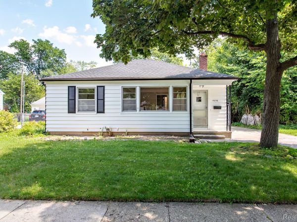 4056 Robina Avenue , Berkley, Mi 48072