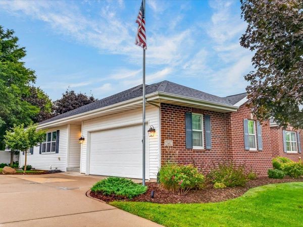 342 Blackberry Lane, DeForest, WI 53532