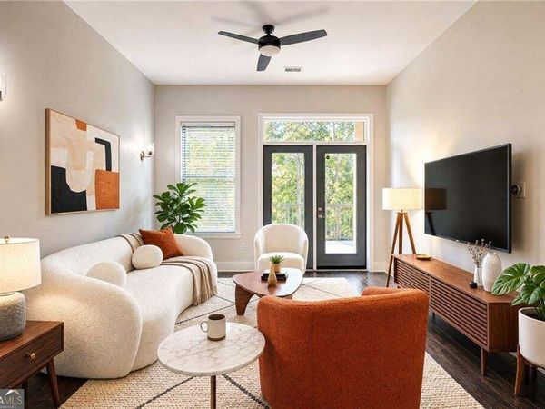 425 Chapel Street SW, Unit 2107, Atlanta, GA 30313