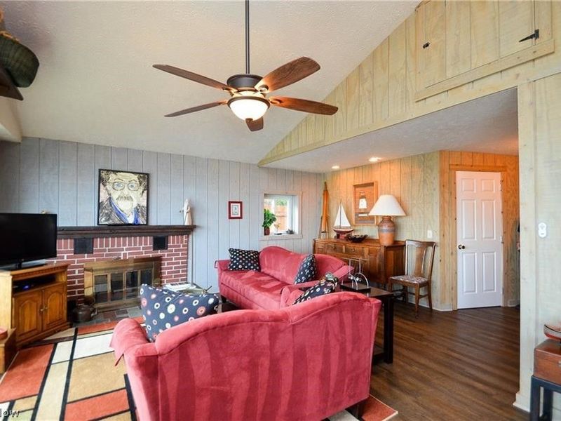 3566 Edgewater Drive, Vermilion, OH 44089 Photo 10