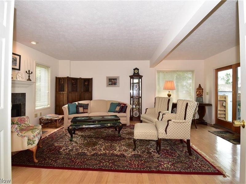3566 Edgewater Drive, Vermilion, OH 44089 Photo 5
