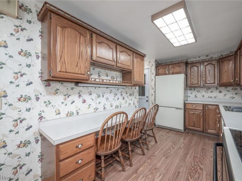 5665 Echodell Avenue NW, North Canton, OH 44720 Photo 10