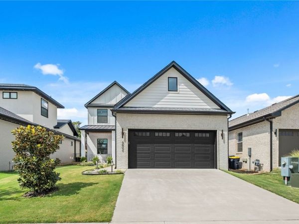 4802 S Fieldcrest Terrace , Rogers, AR 72758