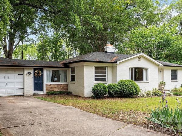 5212 Pine Drive , Charlotte, NC 28269