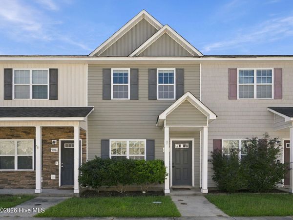 506 Oyster Rock Lane, Sneads Ferry, NC 28460
