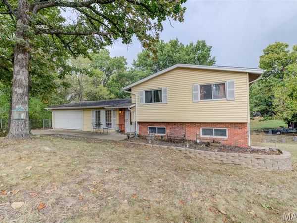 10 Park Circle , O'Fallon, MO 63366