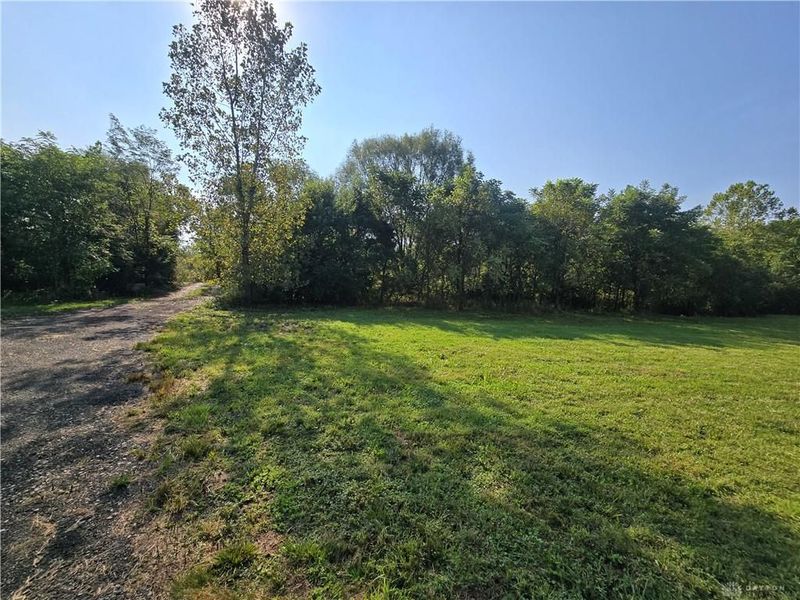 6024 Eaton Lewisburg, Lewisburg, OH 45339 Photo 3