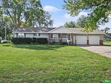 3177 County Road T Avenue, Fremont, NE 68025