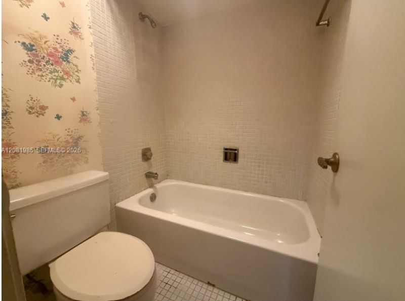 9764 NW 4th Ln , Unit 9764, Miami, FL 33172 Photo