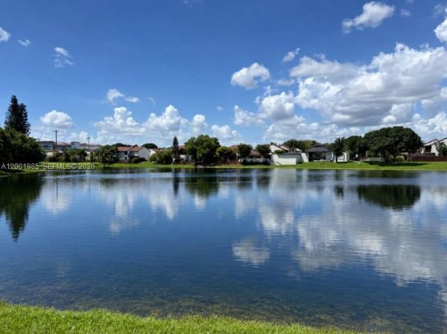 9764 NW 4th Ln , Unit 9764, Miami, FL 33172 Photo