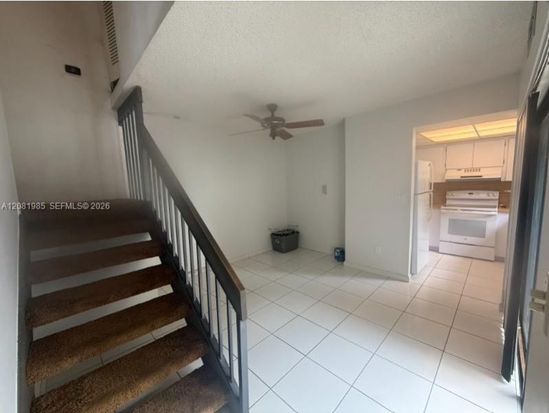 9764 NW 4th Ln , Unit 9764, Miami, FL 33172 Photo