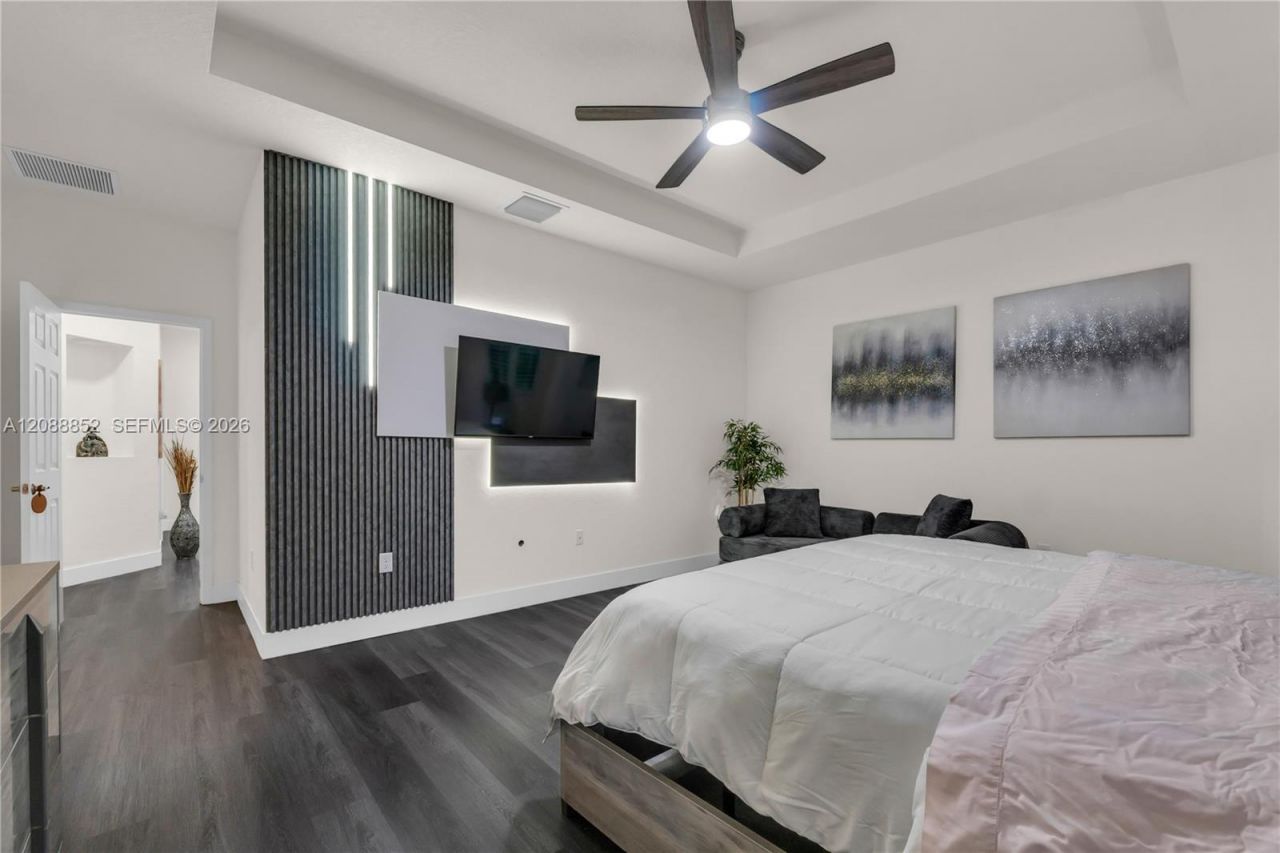 3573 W 106th Ter , Hialeah, FL 33018 Photo