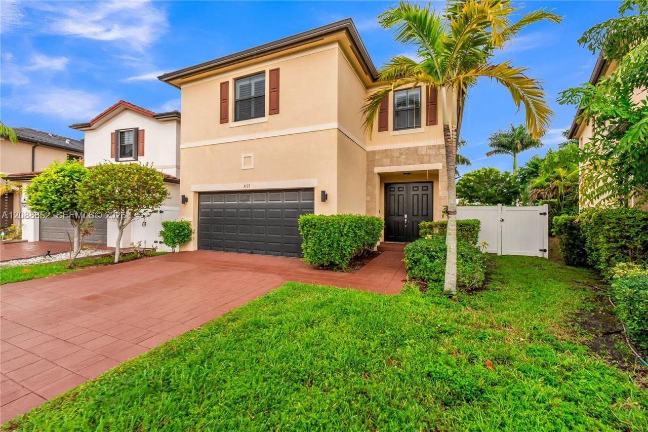 3573 W 106th Ter, Hialeah, FL 33018 Photo