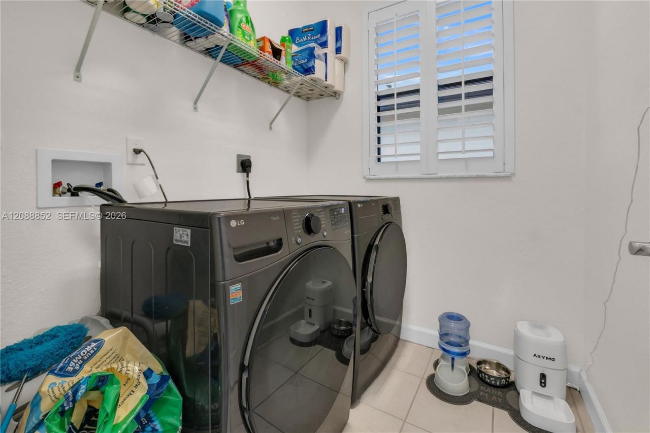 3573 W 106th Ter , Hialeah, FL 33018 Photo