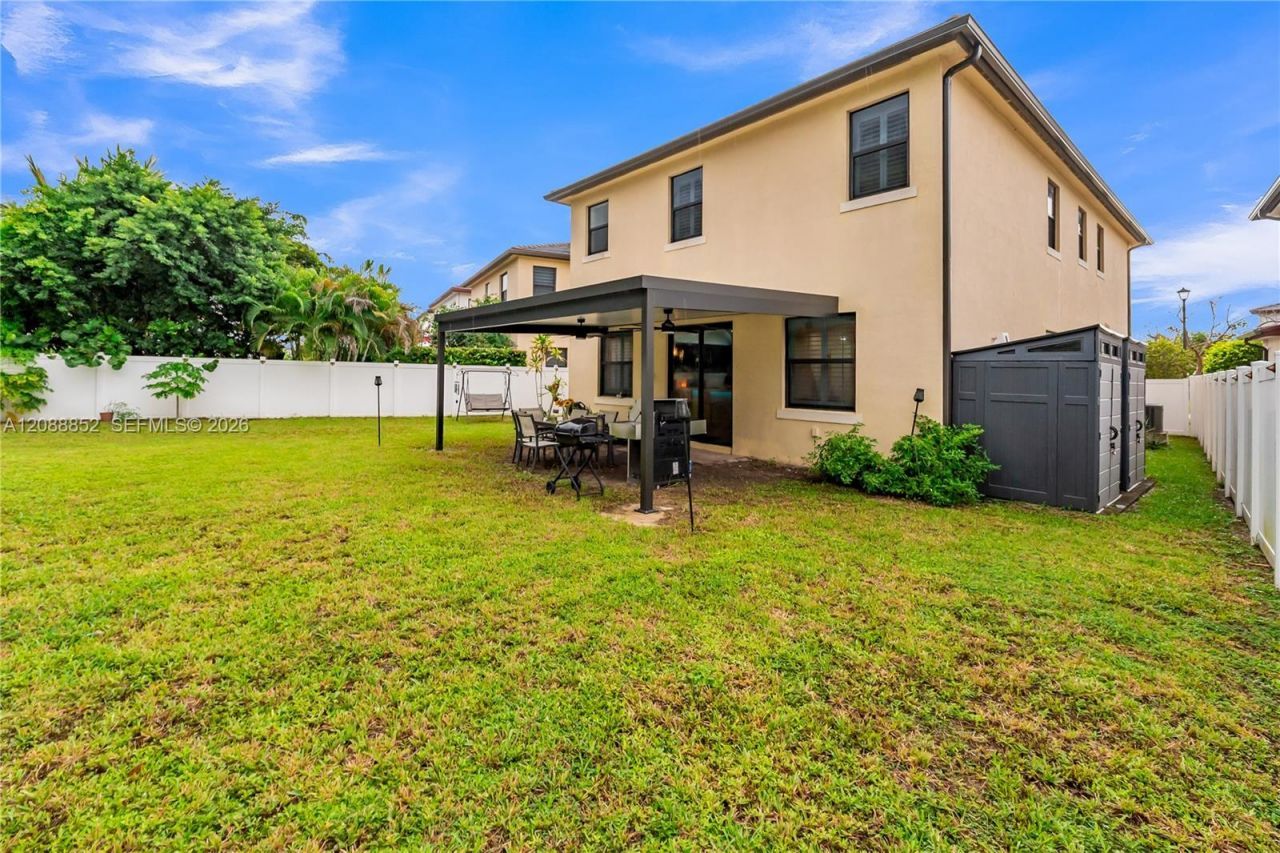 3573 W 106th Ter , Hialeah, FL 33018 Photo